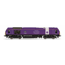 Hornby R30333 Hornby Class 67 Diesel 67 007 Queen's Jubilee OO Gauge