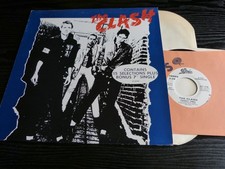 THE CLASH CANADIAN VERSION OF 1ST L.P.   1ST PRESSING WITH FREE DEMO SINGLE