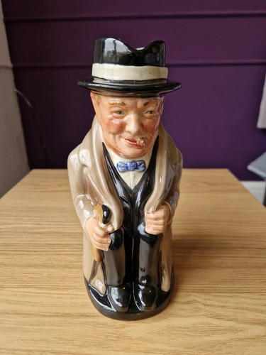 Royal doulton large - 24, toby