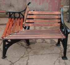  TRADITIONAL CAST IRON & HARDWOOD CORNER GARDEN BENCH