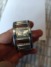 Beautiful Quartz Watch - Not Working - Should Just Need A New Battery