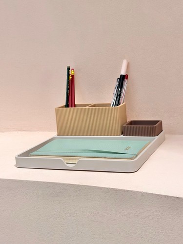 Plannia printed desk - printed,