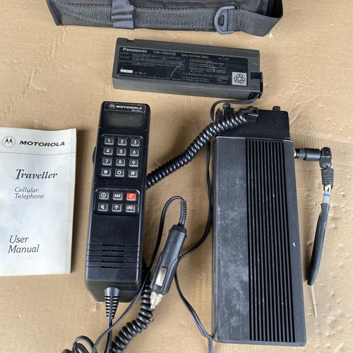Motorola traveller cellular - motorola,