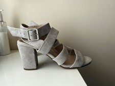 Vionic Shoes Size UK 6.5 Grey Suede Strappy Heeled Party Occasion
