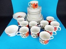 J & G Meakin "Poppy" Set 1970s Dinnerware Vintage Collectable Cups Saucers Plate