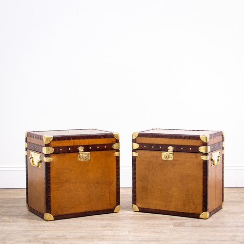 Pair leather trunks or - of,