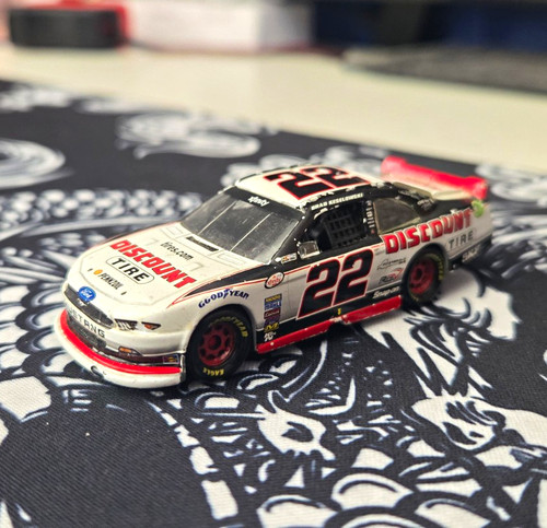 Brad keselowski 2016 discount - keselowski,