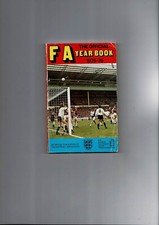 1975/76 The Official FA Year