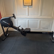 Taurus Row-X Air Rower Rowing