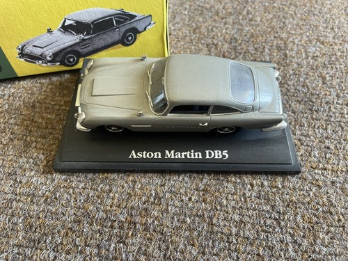 Scale aston martin - 1:43, ..aston