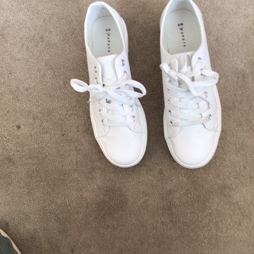 White leather look lace - , up