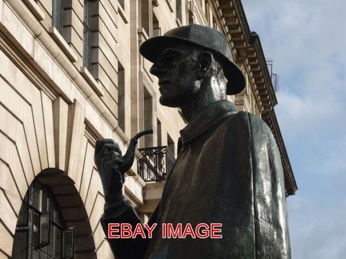 Photo sherlock holmes statue - ,