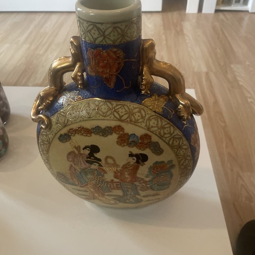 Japanese vase with handles - with, 2