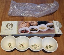 4 Linked Ceramic Serving Bowls