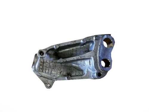 Engine mount bracket for - engine, honda