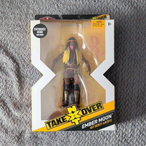 Wwe nxt takeover - mattel, elite