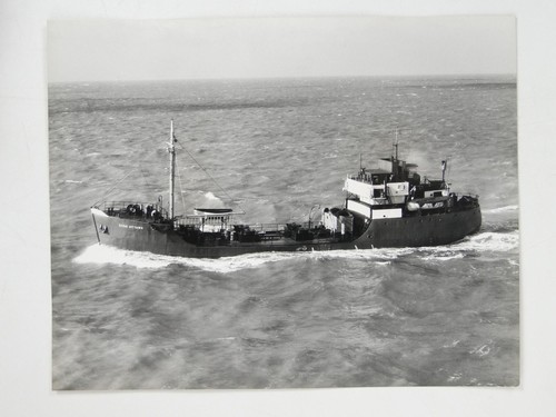 Esso ottawa coastal tanker - esso,