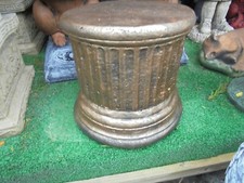 Round Plinth Concrete garden