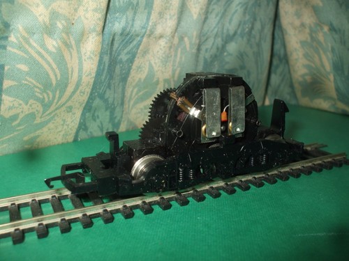 Hornby class 47 loco - 37, or