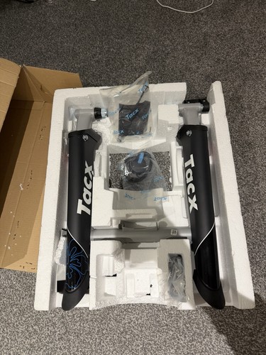Tacx indoor cycling turbo - indoor,
