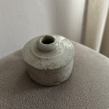 Stoneware Brown Ink pot Holder
