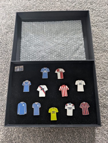 Rangers football shirt enamel - shirt,