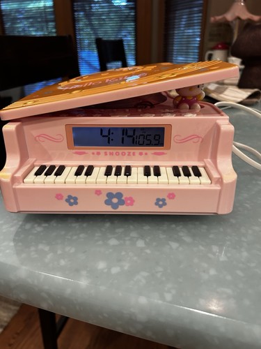 Hello kitty grand piano stereo - grand,