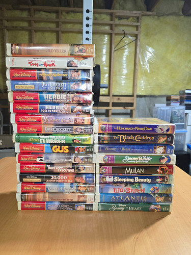 Walt disney vhs - walt, tape