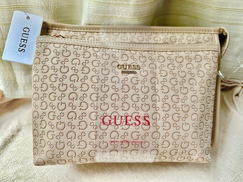 Brand new guess cosmetic - guess, bags