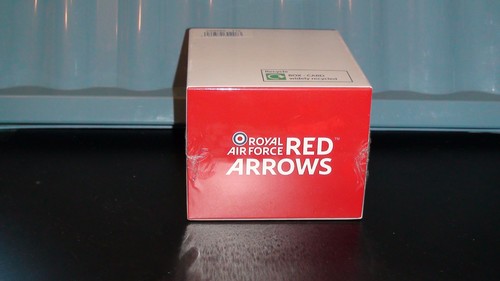 Citizen red arrows - arrows, eco