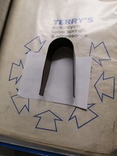 BURMAN GEARBOX RETURN SPRING ,AMC ARIEL PANTHER