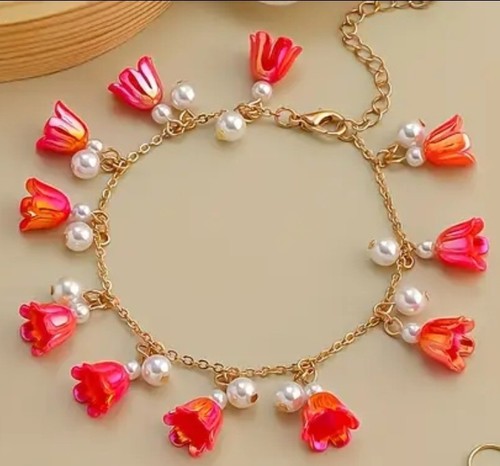 Tulip flower charm bracelet - tulip,