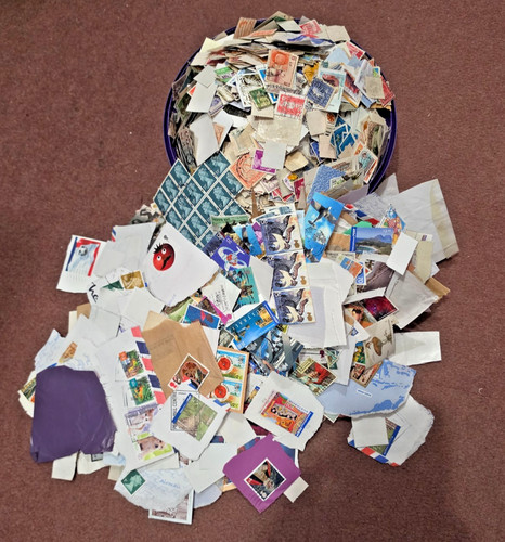 1kg world stamps kiloware - 1kg, &