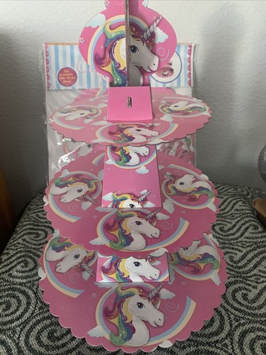 Unicorn tier cardboard cake - tier,