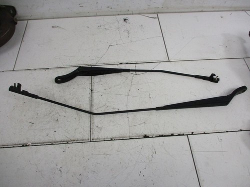Wiper arm set - wiper,