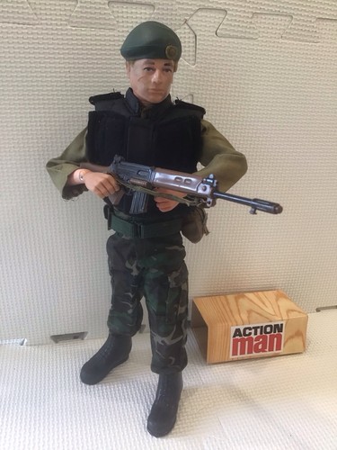 Action man green beret unifom - action,