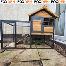 Wood-Metal Outdoor Rabbit