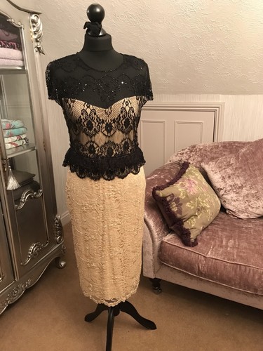 Pretty phase eight party - phase,