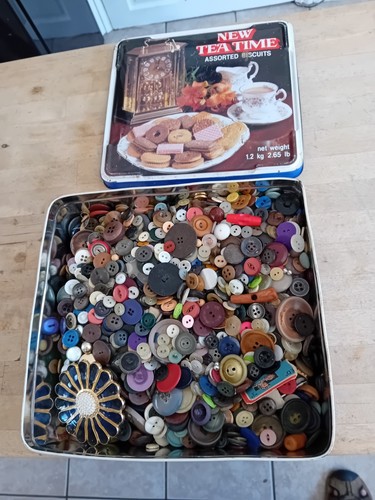 Tin of vintage - of,