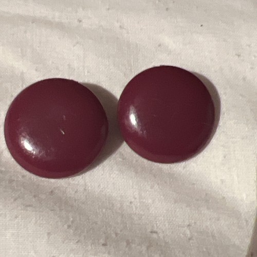 Vintage maroon acrylic clip - vintage,