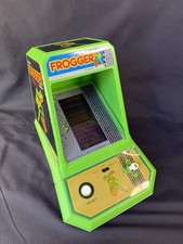 1982 Vintage Coleco SEGA Frogger Mini Table Top Arcade Game Working