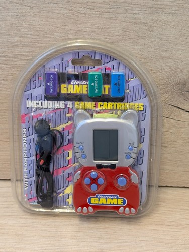 Vintage 90s handheld lcd - 90s,