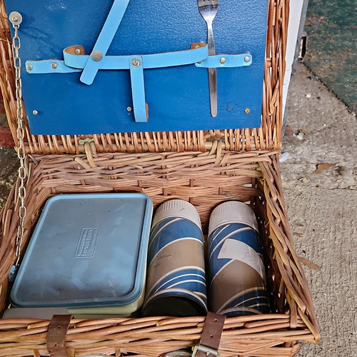 Wicker picnic basket - wicker, set