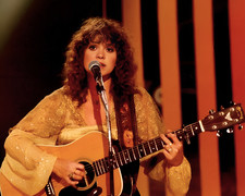 MELANIE SAFKA  - 8"X10"