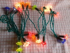 VINTAGE CHRISTMAS TREE  LIGHTS. 20 X Jewel lites. 1980s screw fit set. working.