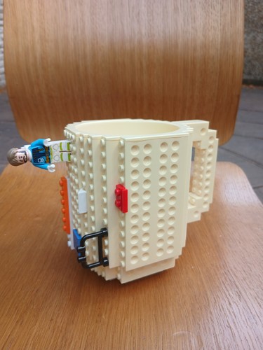 Build plastic mug for lego - build,