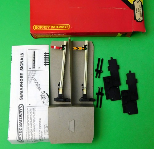 Hornby r086 single signals set - hornby,