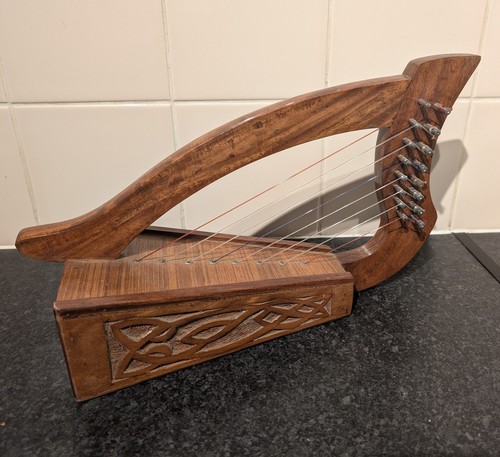 Vintage baby celtic harp - vintage,