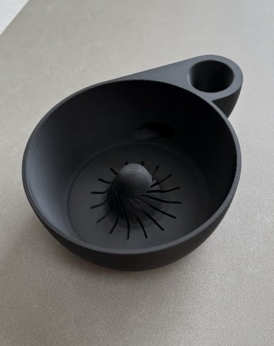 Self spinning berry washing - self,