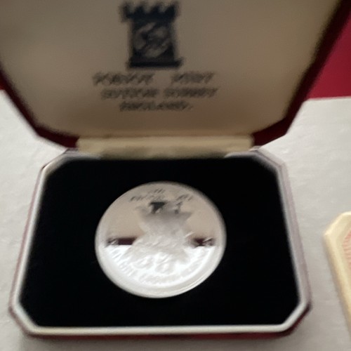 Pobjoy mint 1978 isle - 1978, man